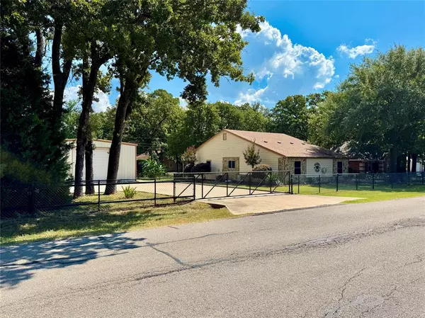 Gun Barrel City, TX 75156,704 Legendary Lane