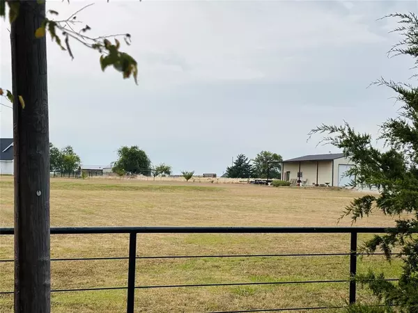 Gunter, TX 75058,1883 JC MAPLES Road