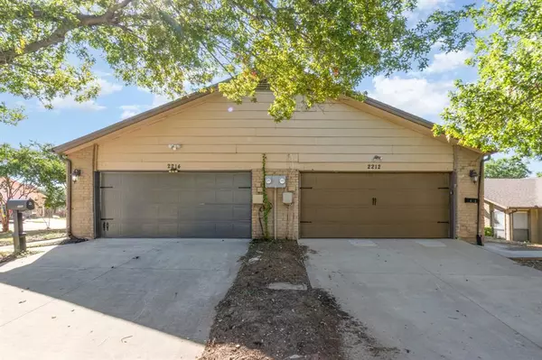 Carrollton, TX 75006,2212 Heritage Circle