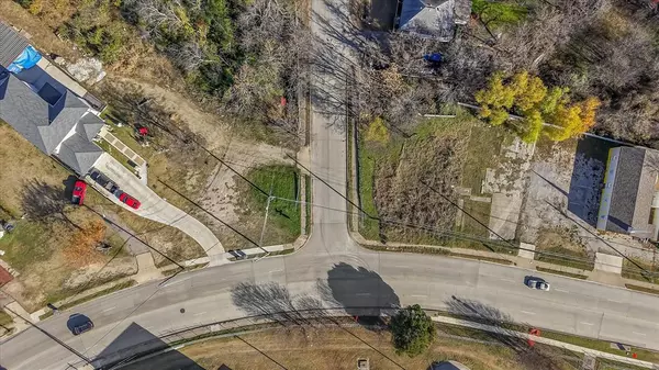 Dallas, TX 75216,2143 E Ann Arbor