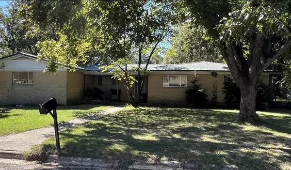 New Boston, TX 75570,505 Anderson Street