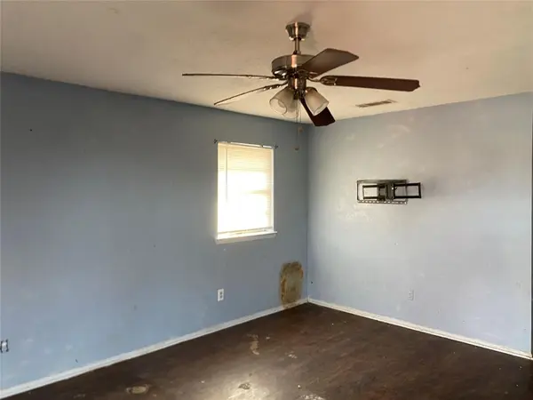 Dallas, TX 75241,4140 Wilshire Boulevard