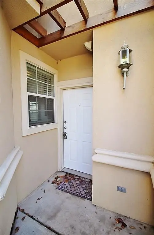 Arlington, TX 76010,517 Kingscote Court