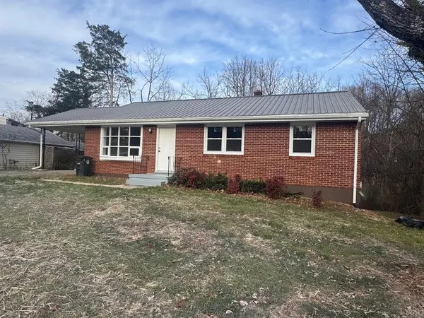 1001 Craigmont DR,  Lynchburg,  VA 24501