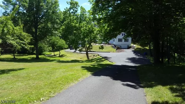 Bedminster Twp., NJ 07921,1595 Route206