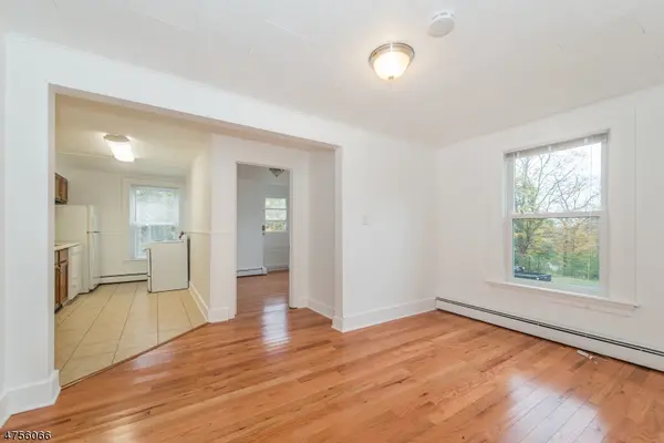 55 Madison St #3, Newton Town, NJ 07860