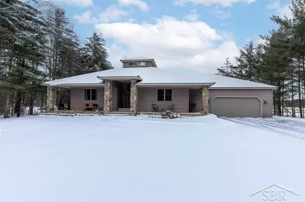 3596 Traxler DR, Beaverton, MI 48612