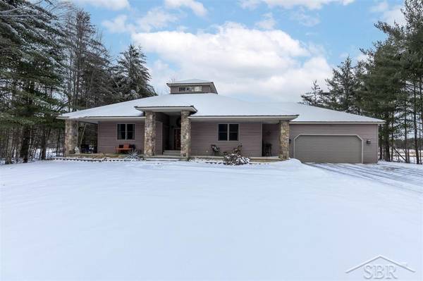 3596 Traxler DR, Beaverton, MI 48612