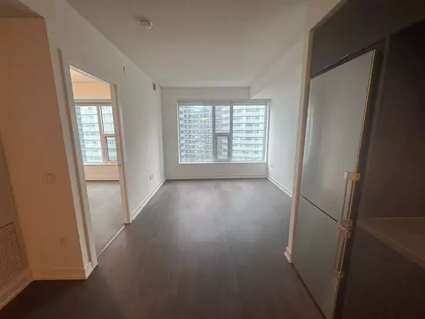 Toronto C01, ON M5J 0E1,10 York ST #1502