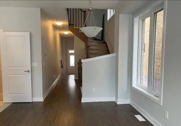 Oshawa, ON L1L 0V5,1103 Thompson DR