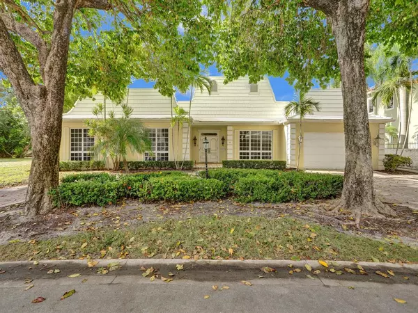 Fort Lauderdale, FL 33308,40 Compass Isle