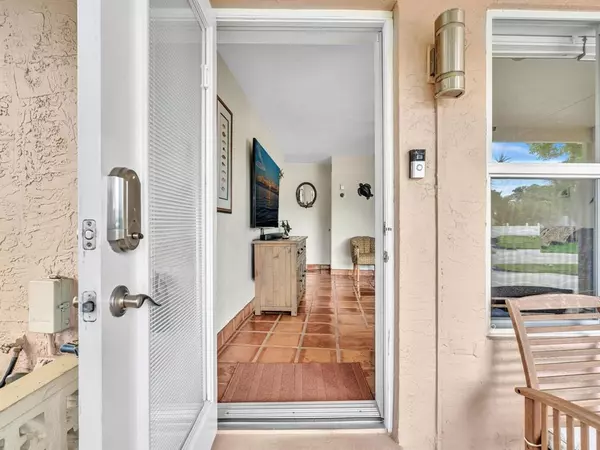 Pompano Beach, FL 33064,3201 NE 14th Ave