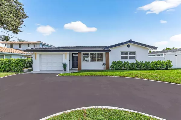 Pompano Beach, FL 33060,230 SE 3rd Ave