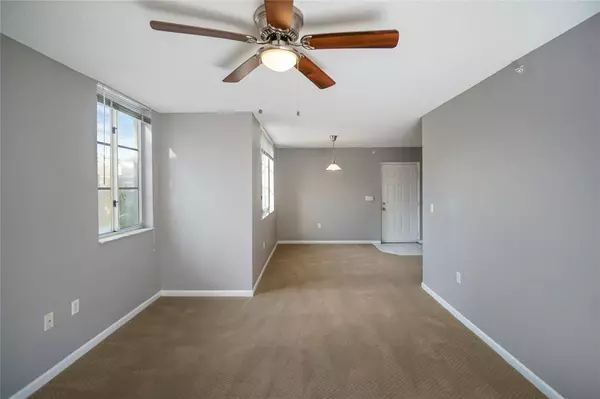 Coconut Creek, FL 33073,4824 N State Road 7 #9207