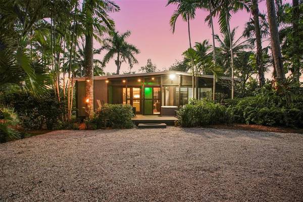 301 SW 14 Way, Fort Lauderdale, FL 33312