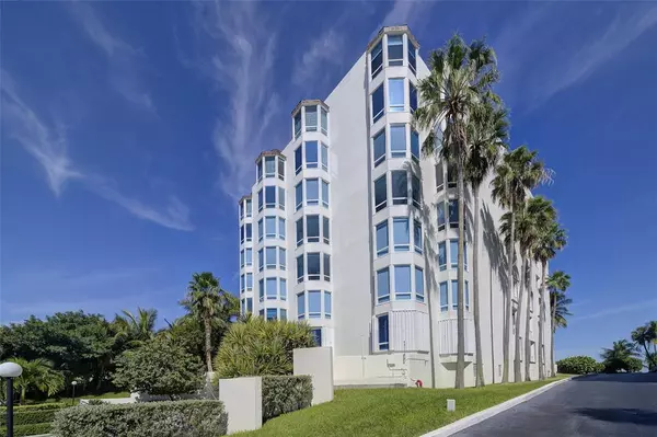 Hillsboro Beach, FL 33062,1073 Hillsboro Mile #1-S