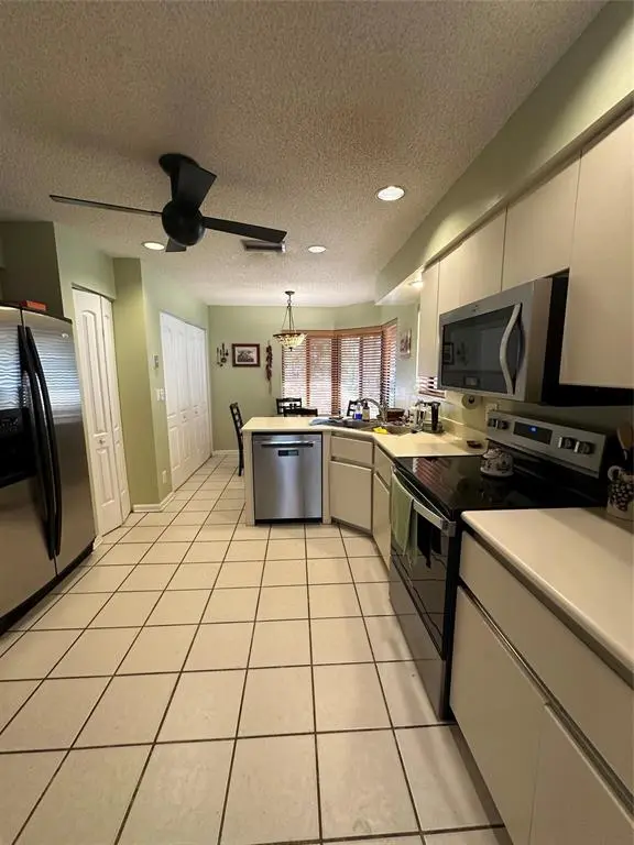 Plantation, FL 33322,9355 NW 18TH PL