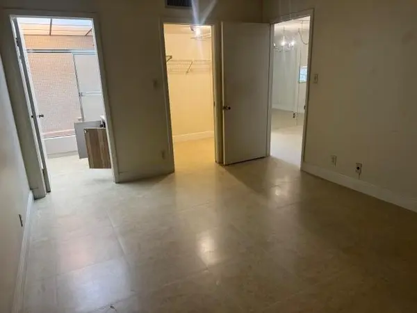 3141 NW 47th Ter #224, Lauderdale Lakes, FL 33319