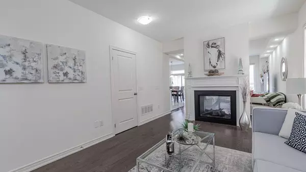 Brampton, ON L7A 0B7,12 Dale Meadows RD N