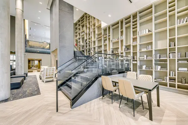 Oakville, ON L6M 5P6,2450 Old Bronte RD #112