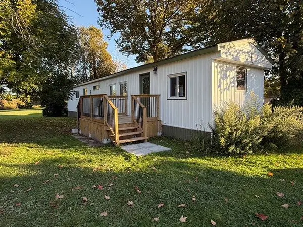 40201 Vanastra RD #1,  Huron East,  ON N0M 1L0