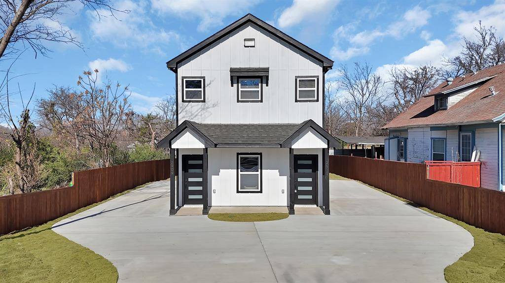 2909 Avenue B, Fort Worth, TX 76105