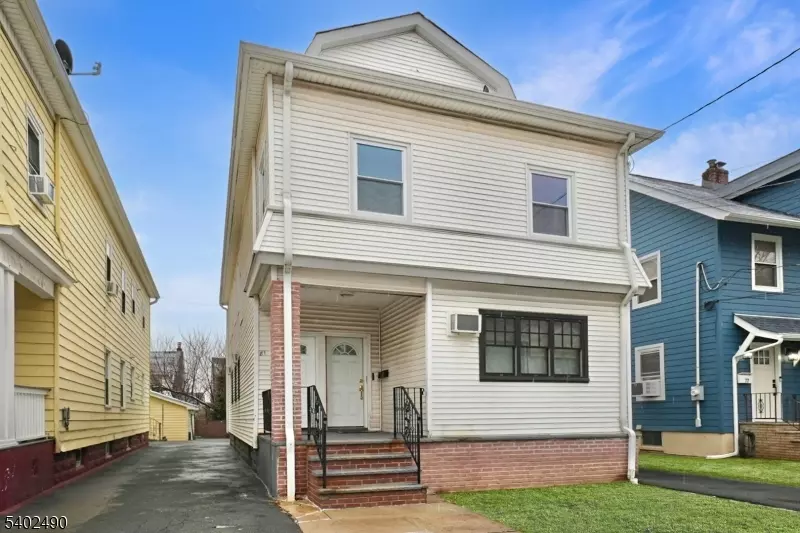 81 Berkeley Ave, Bloomfield Twp., NJ 07003