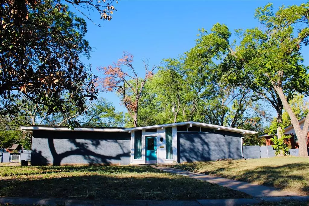 Stephenville, TX 76401,1302 Cleveland