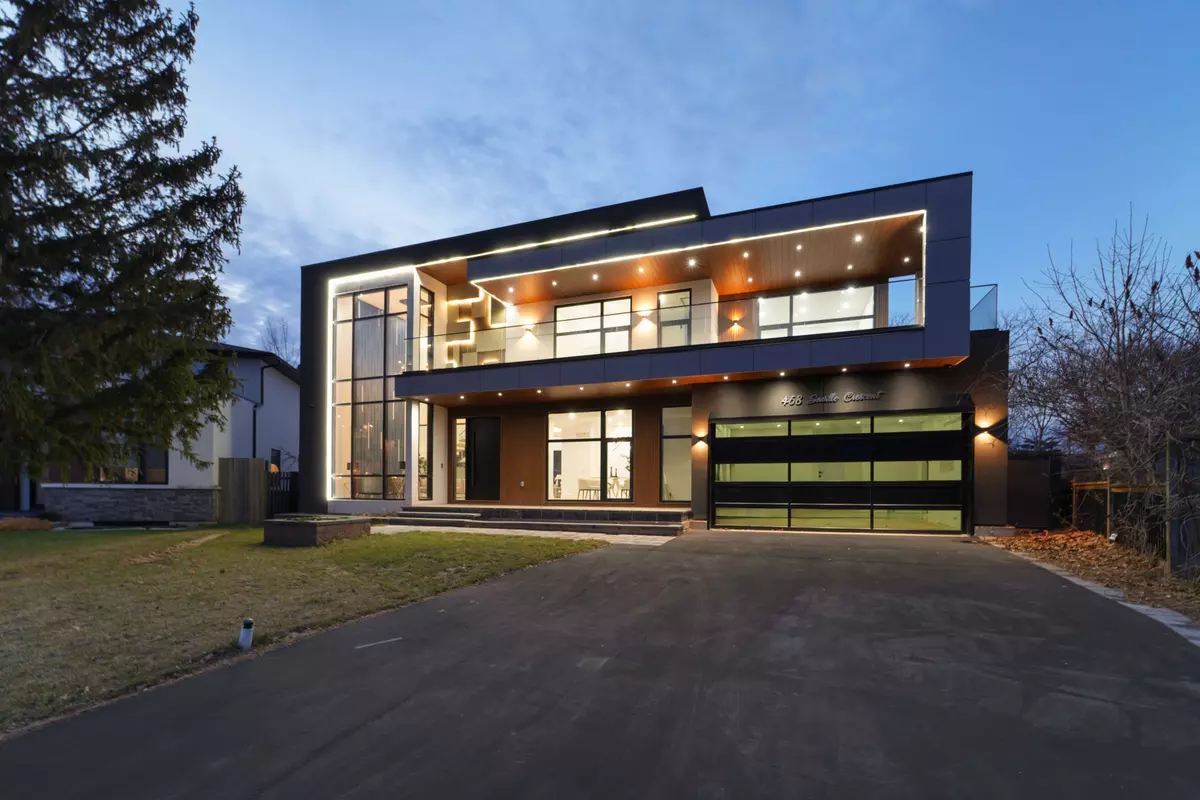 Oakville, ON L6L 3V1,468 Saville CRES