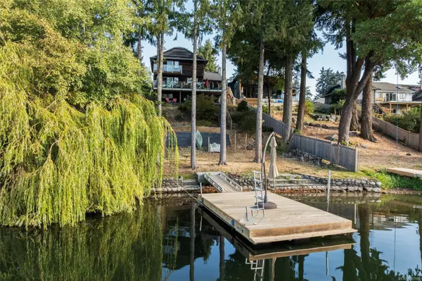 2814 Shelby Pl, Langford, BC V9B 5N8