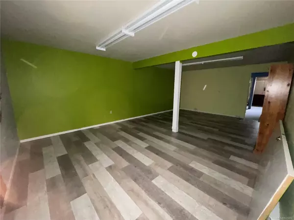 Port Alberni, BC V9Y 4X3,4268 10th Ave