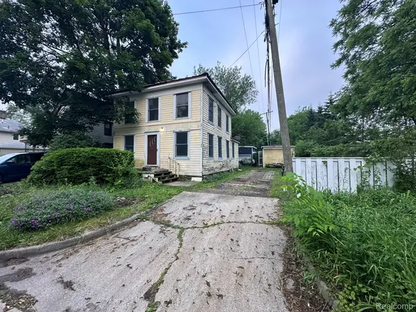 Ypsilanti, MI 48198,12 Oak ST