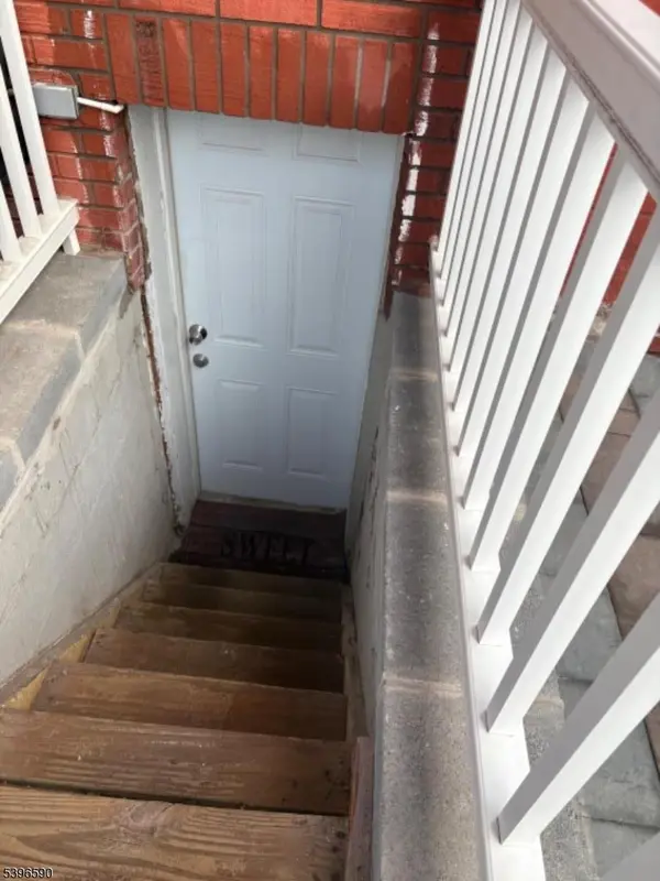 619B Arnett St,  Elizabeth City,  NJ 07202