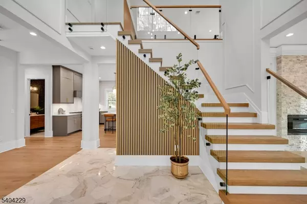 Livingston Twp., NJ 07039,4 Drummond Ter