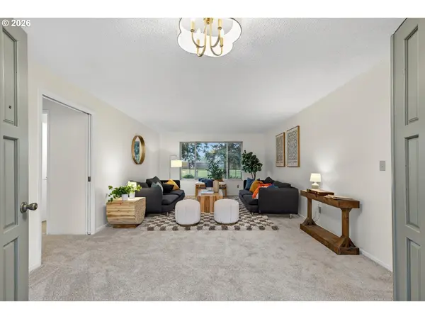 Newberg, OR 97132,1204 N ELLIOTT RD