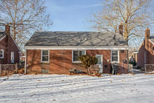 Detroit, MI 48235,20496 Mark Twain ST