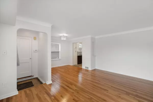 Detroit, MI 48235,20496 Mark Twain ST