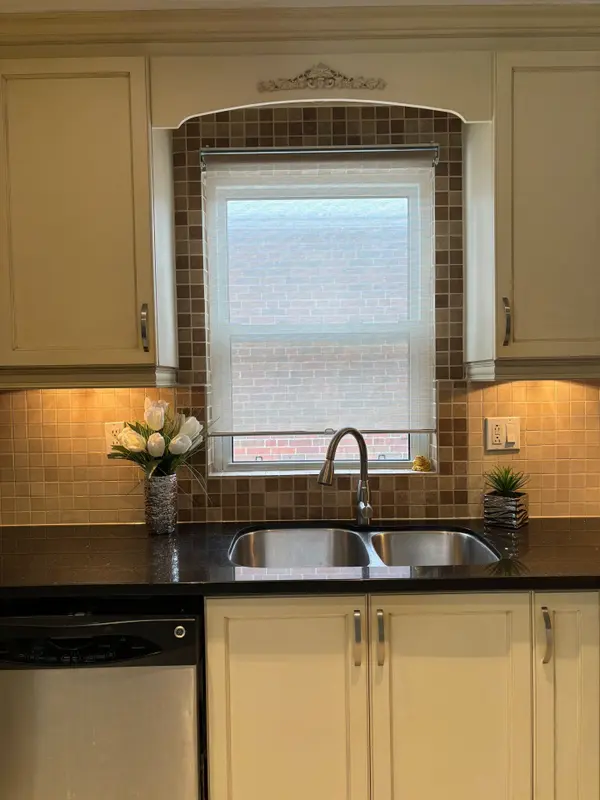 Toronto C07, ON M2N 1J4,138 Poyntz AVE