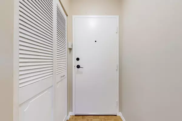 Toronto E10, ON M1E 4Y1,50 Old Kingston RD #5-213