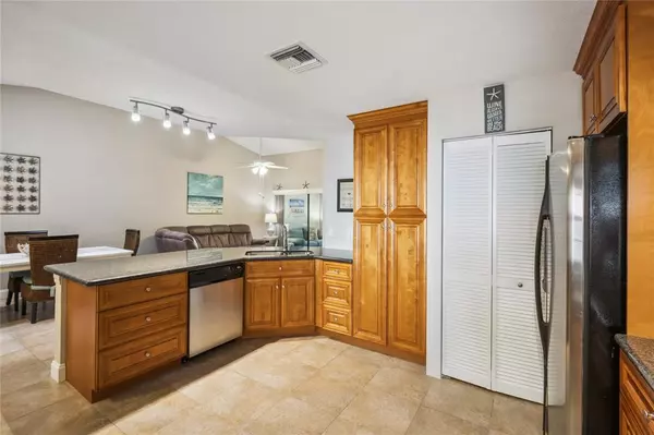 Deerfield Beach, FL 33442,35 Centennial Court