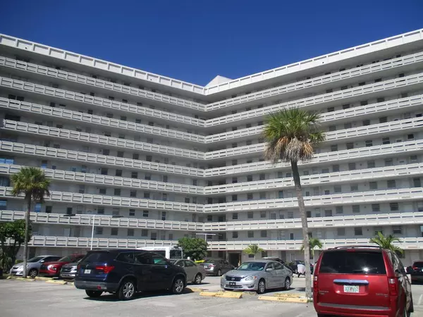 1401 NE Miami Gardens Dr #488, Miami, FL 33179