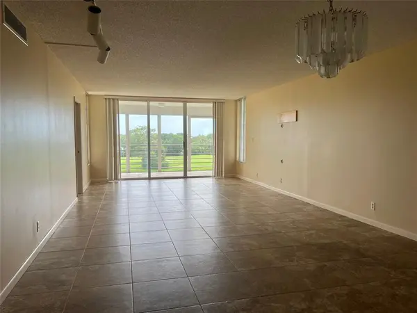 Pompano Beach, FL 33069,808 Cypress Blvd #504