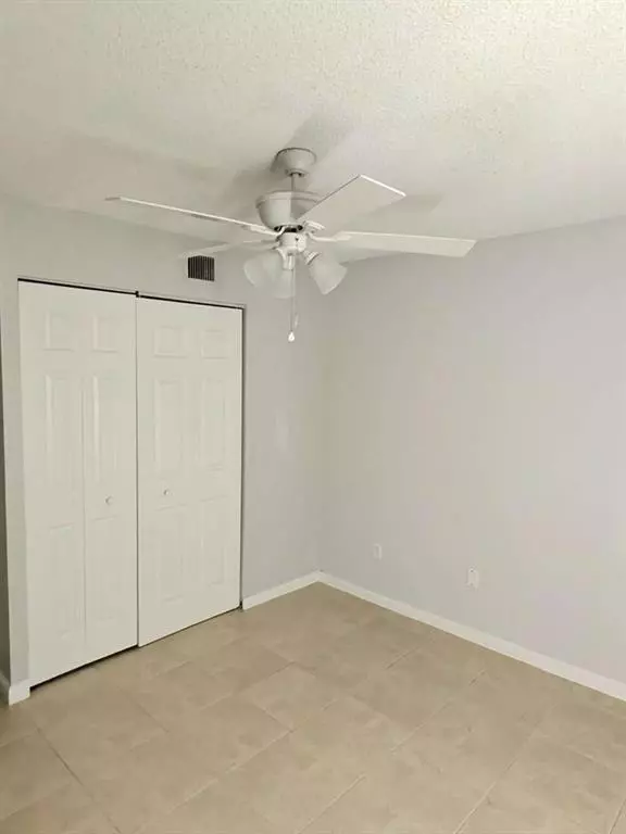 Coconut Creek, FL 33073,5560 NW 61st St #707