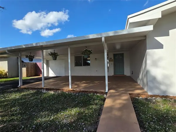 Pembroke Pines, FL 33024,8571 NW 16th St