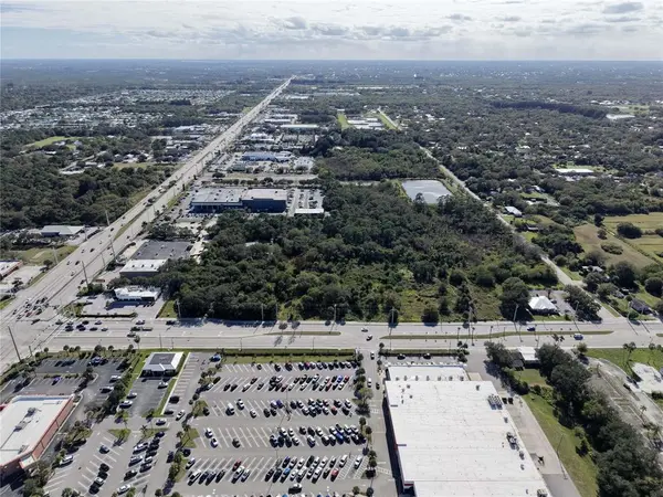 Fort Pierce, FL 34982,511 W Midway Rd