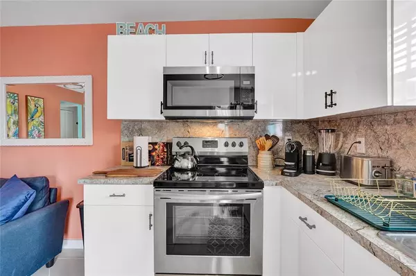 Miami, FL 33150,8236 NW 1st Pl #1