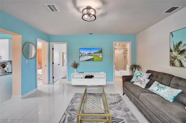 Miami, FL 33150,8236 NW 1st Pl #2