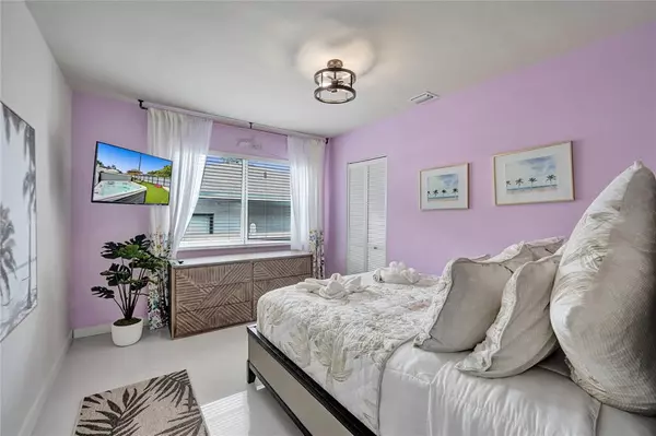 Miami, FL 33150,8236 NW 1st Pl #2