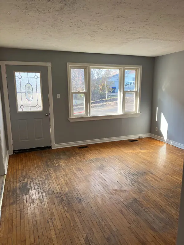 Bradford West Gwillimbury, ON L3Z 1W9,55 Drury ST