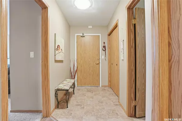 Saskatoon, SK S7N 4L9,103 Keevil CRESCENT #111